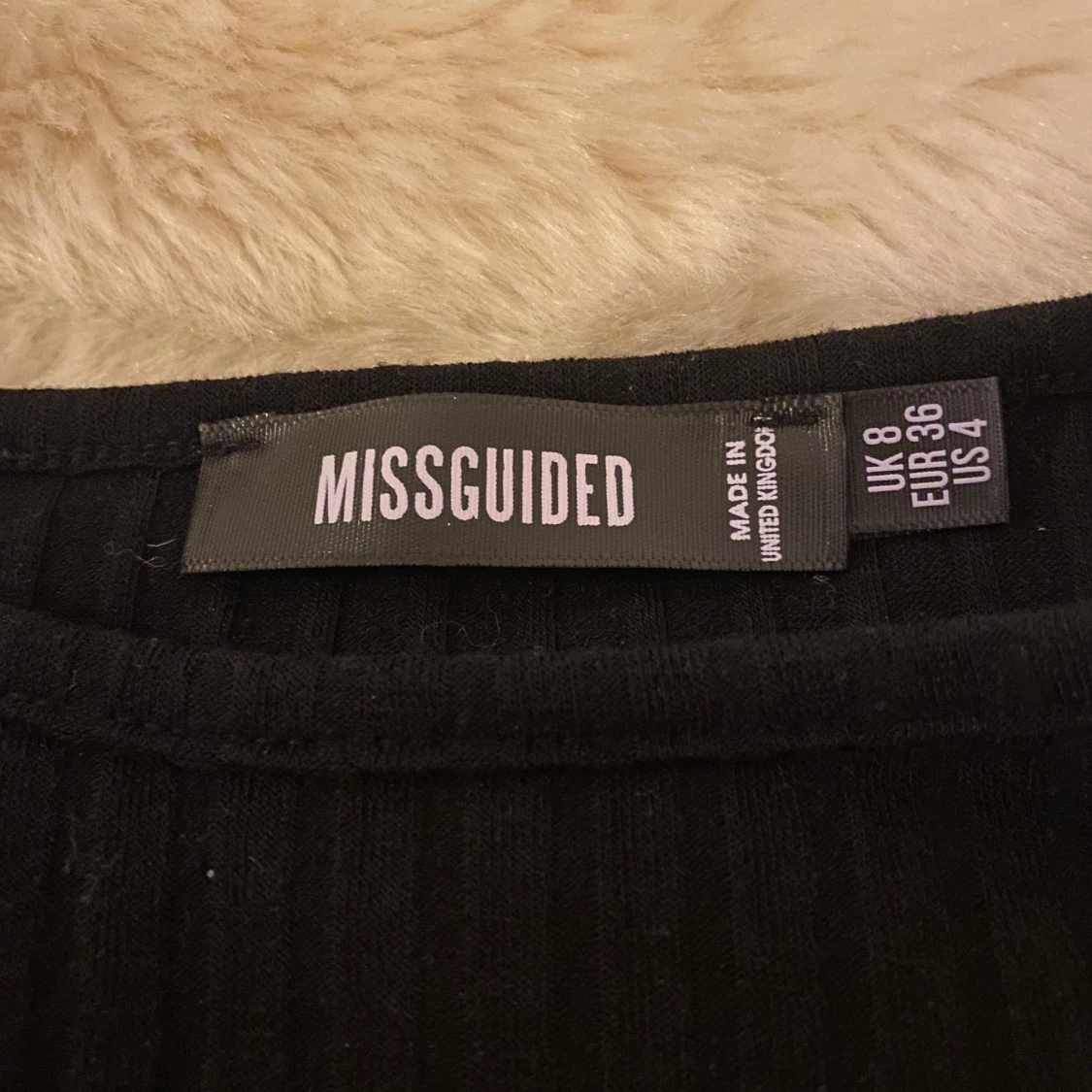 Croppad asymmetrisk topp - 91