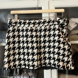 Minikjol - Superfint skick! Frakt ingår ej. 🌻