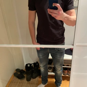 G star t-shirt  - G star raw tshirt. Sitter tajt så du ser stor ut! Storlek M Skick 9/10