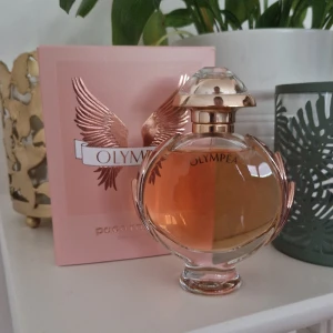 Paco Rabanne Olympea 50ml ÄKTA  - Sprayad en gång  50 ml