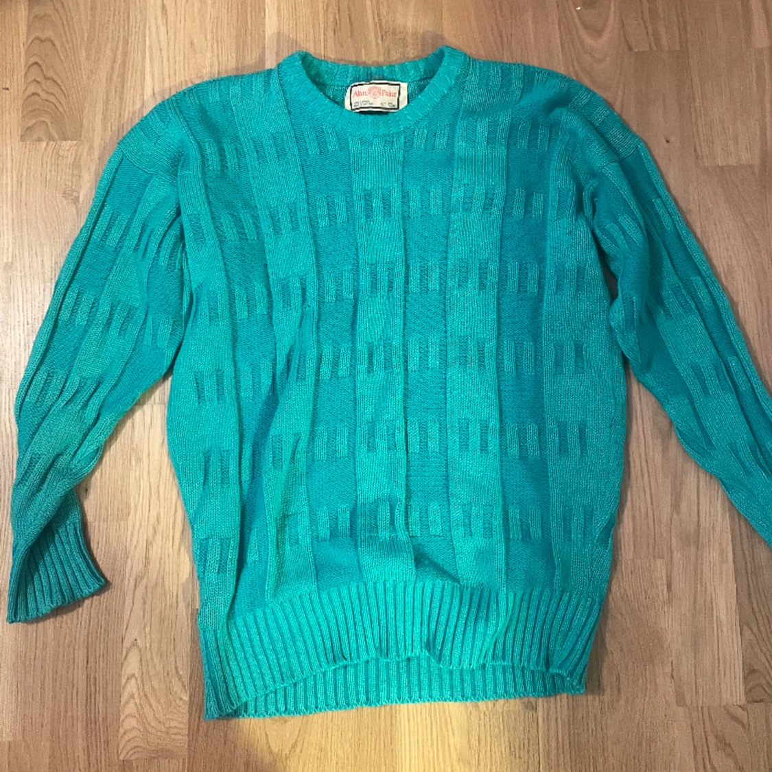 En stickad mysig tröja 