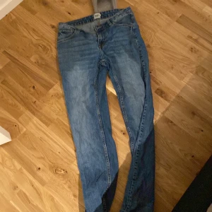 Jens - Bra skick typ aldrig andvända inget fel på dom ligger bara ligandes