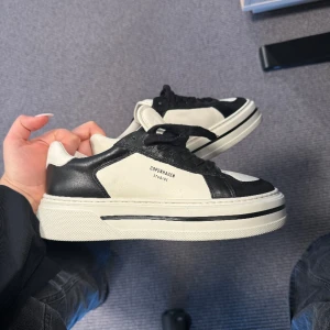 Copenhagen studios  - Skor helt nya storlek 37