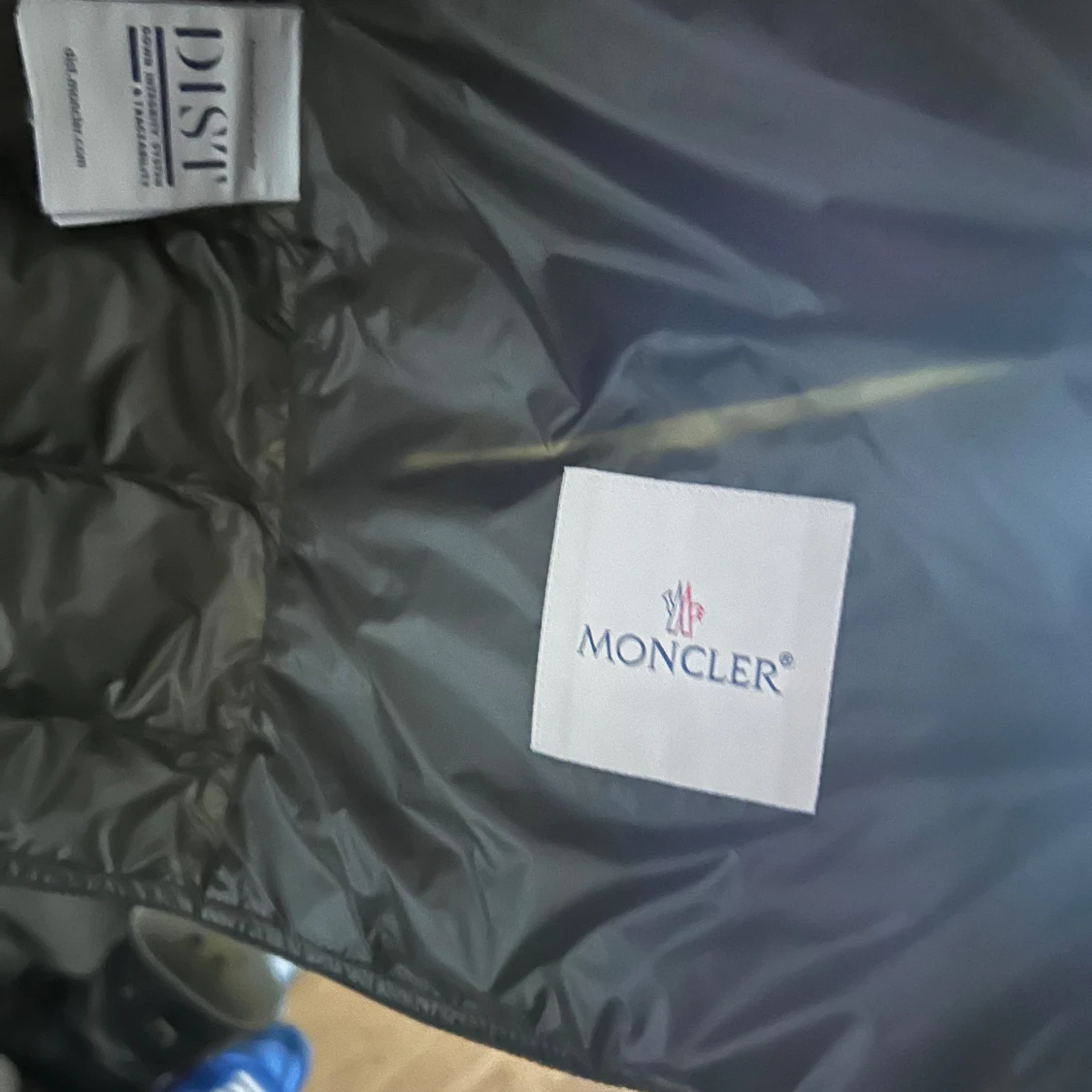 Moncler väst - 90