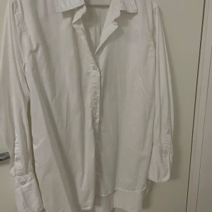 Vit skjorta - Jättefin skjorta Perfekt skick