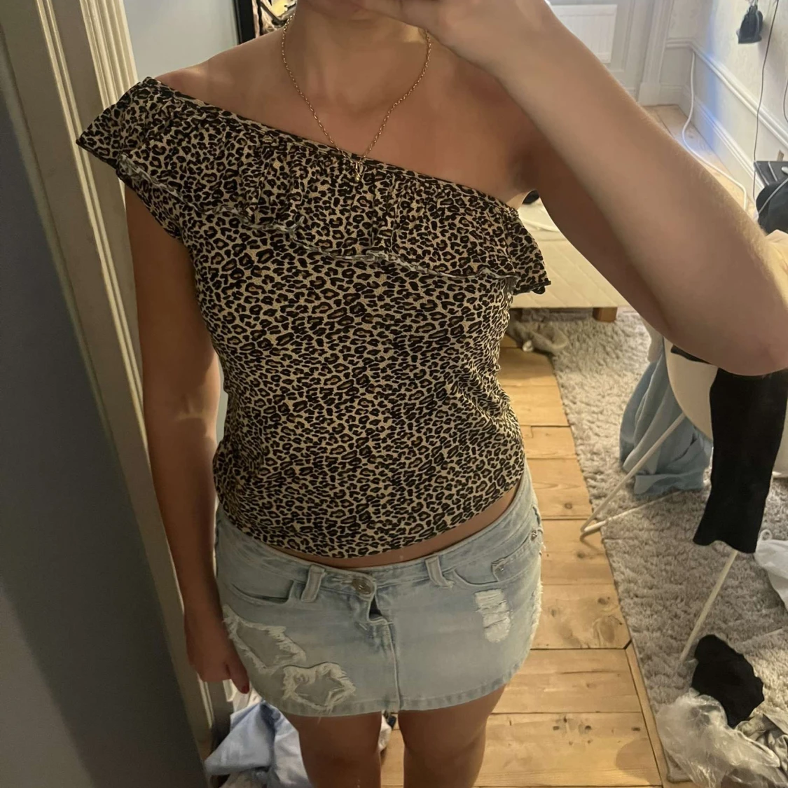 One shoulder topp - 90