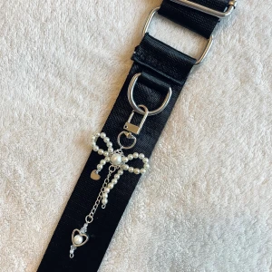 Nyckelring  - 🎀-keychain 🤍gjord av mig, oanvänd