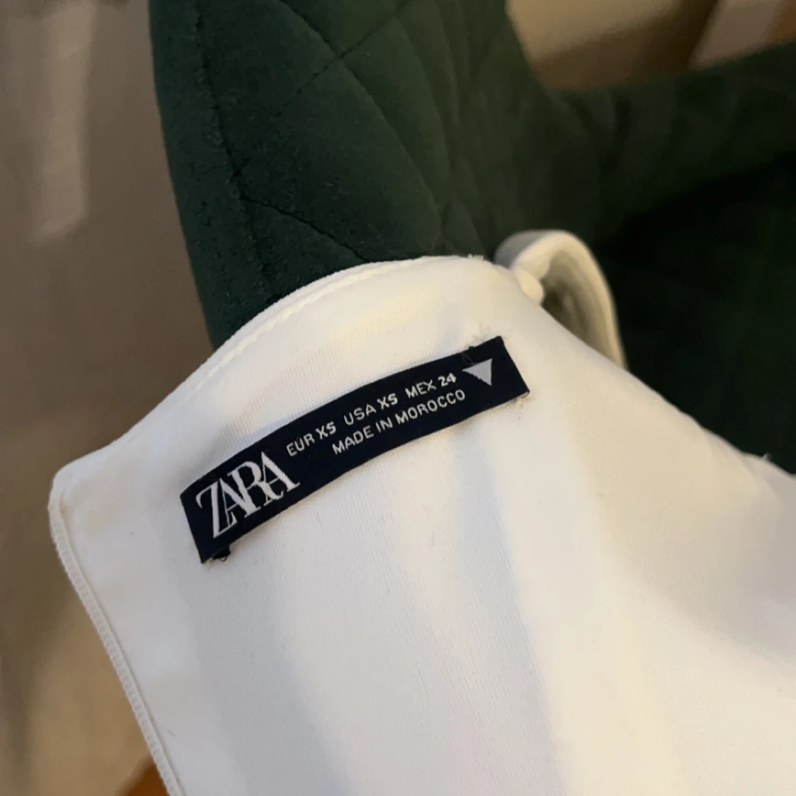 Vit kortklänning från Zara - 91