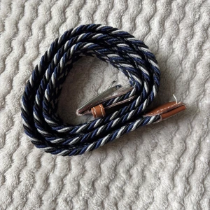 Flätat Skärp - Skick 10/10, använd en gång, hör av vid frågor!