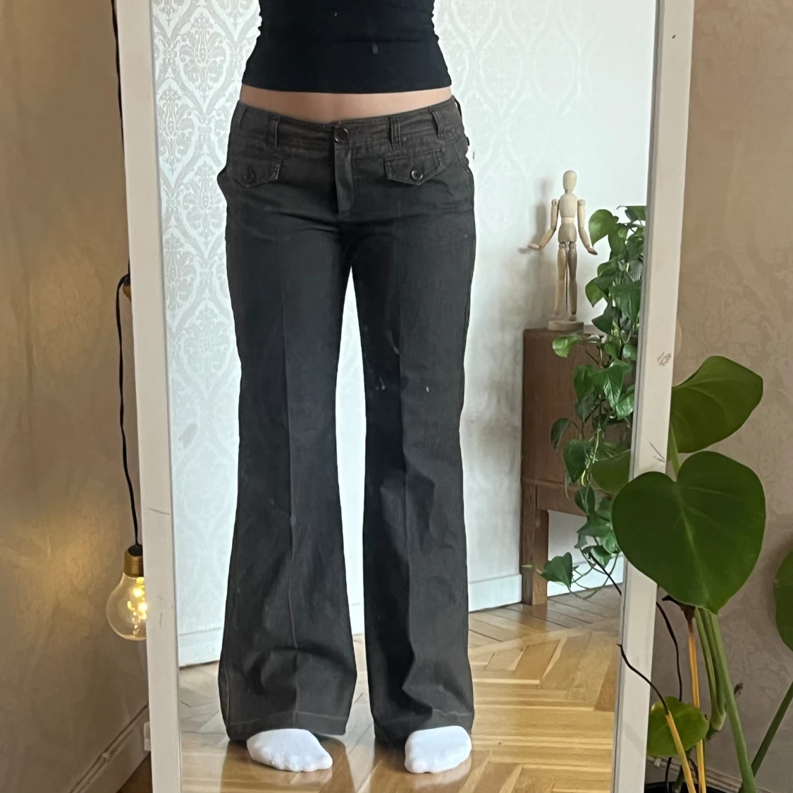 Bruna lågmidjade byxor - 93