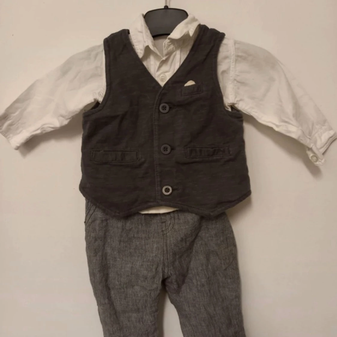 Finkläder ca strl. 68