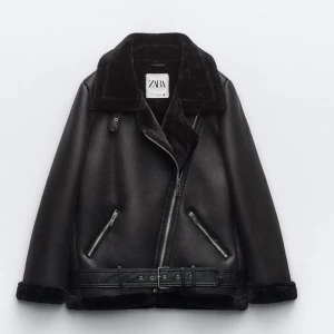 Zara jacka - Jacka från zara i nyskick, köpt för 1195kr