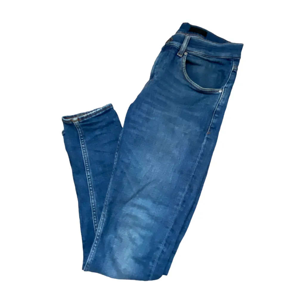 Tiger of Sweden jeans i modellen evolve | 9/10 skick. Skriv för frågor eller funderingar.. Jeans & Byxor.