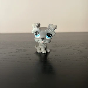 LPS#1393 - Säljer nu av mina LPS då dem legat nerpackade i flera år och knappt är använda så dem är i väldigt bra skick💕 Vid köp av fler så kontakta gärna mig privat så kan vi komma överens om ett paketpris💕 Vill ni ha fler bilder så är de bara att höra er💕 