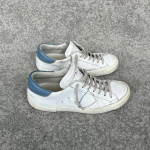 Philippe Model - Säljer dessa Philippe models, conditon 8/10, skosnörena behöver en tvätt