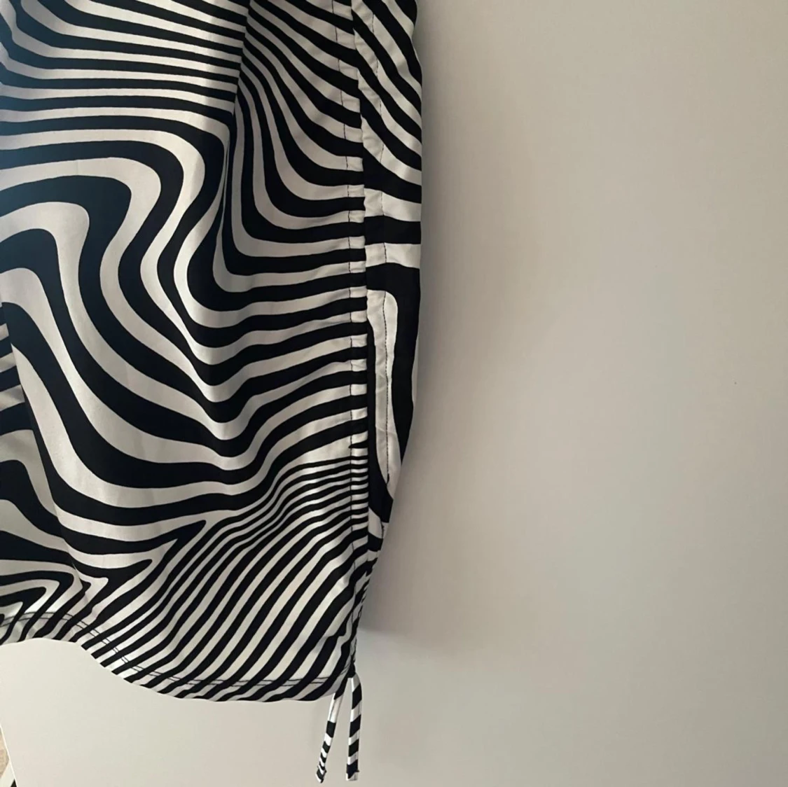 Klänning med zebramönster - 91