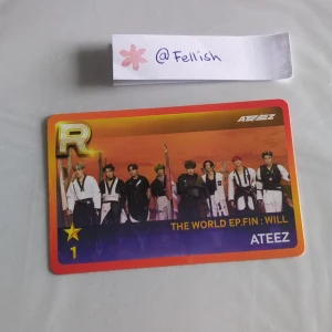 Ateez superstar pc - The world Ep. Fin: will "photocard" från spelet superstar ateez som kom i albumet. Officiell och fint skick men koden kan nog inte användas.
