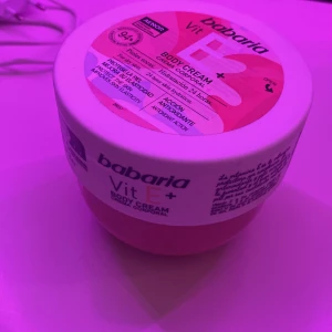 Body cream - Köptes från normal men används aldrig