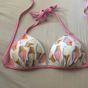 Icecrem bikini with push up pads. 