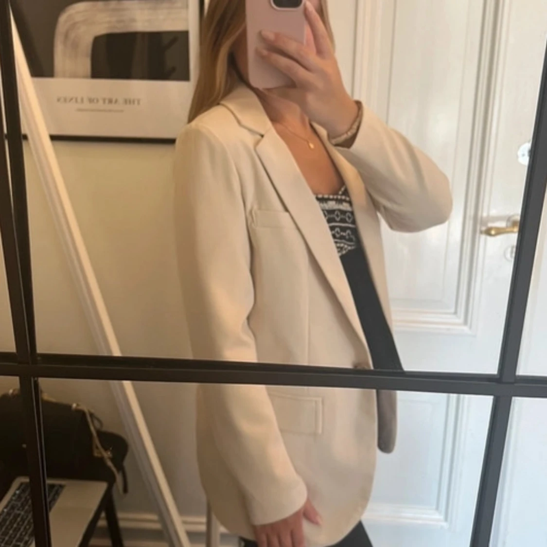 Cremefärgad kavaj - 90