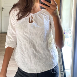 Odd Molly blus  - Trekvartsärmad Odd Molly blus i storlek s-m💞💞💞