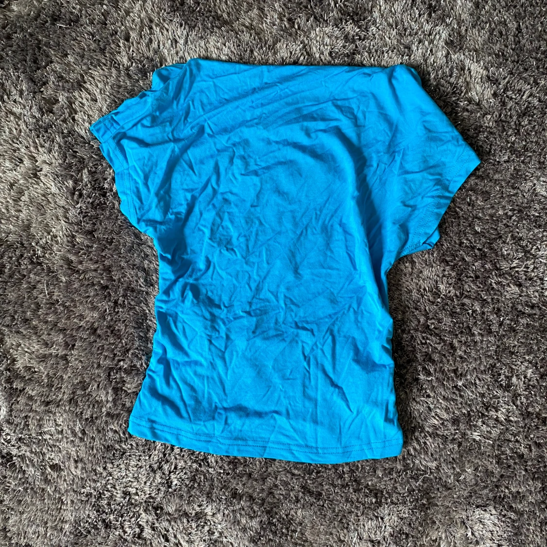 Topp med öppen rygg