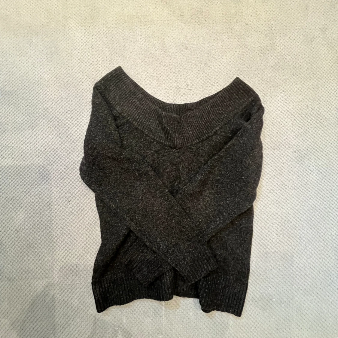 Off shoulder tröja!!  - 90