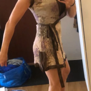 Snygg tunika/ klänning - Supersnygg tunika/ klänning från  H& M. Stl 36.