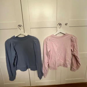 Tröja  - Säker dessa jättefina tröjor från Kappahl ❣️ 1 för 150 eller båda för 250 ❣️
