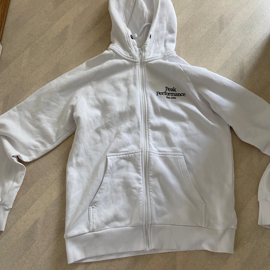 Peak performance zip