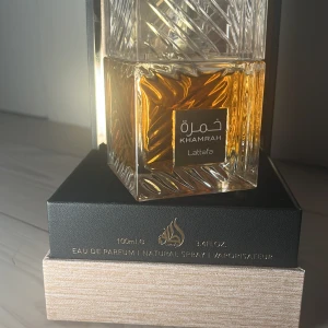 Lattafa khamrah  - Den är knappt använd säljer den för att den är inte min smak 