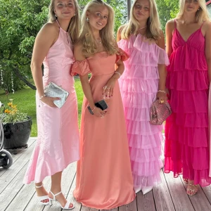 Balklänning  - Säljer min superfina balklänning som endast är använd 1 gång och i superskick!!💓💓