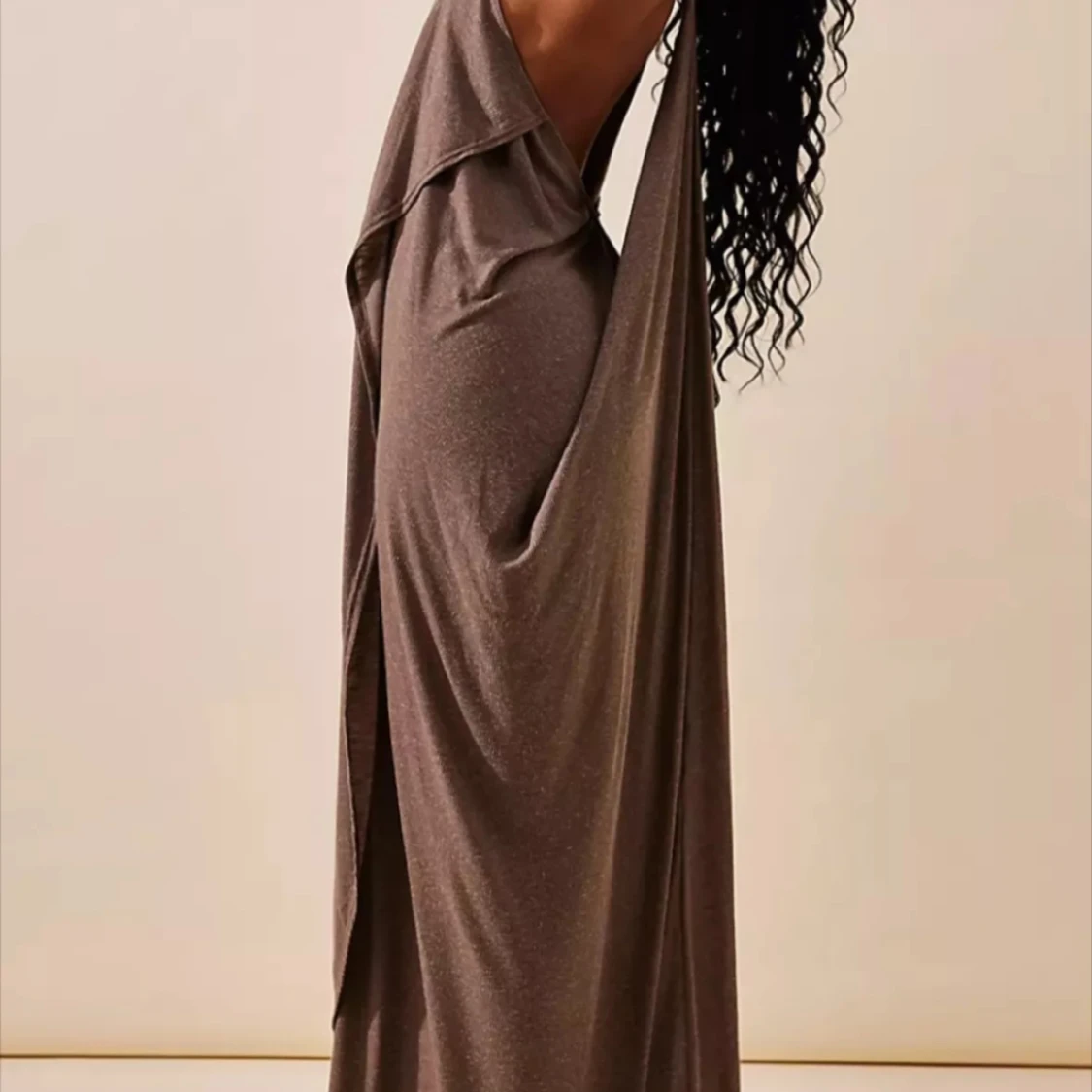 SÖKER DENNA KLÄNNING (säljer ej så köp ej) - 90