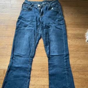 Jeans - Säljer mina jeans , använder ej längre o superskick