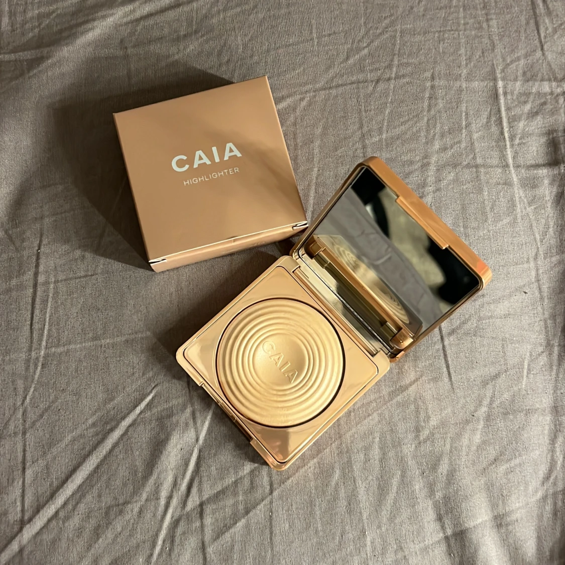Caia highlighter