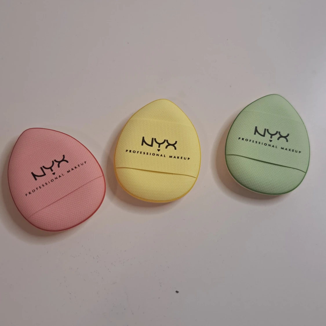 Oanvänd Nyx Makeup blender 