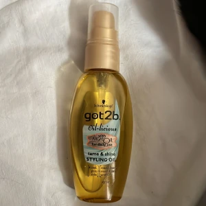 Schwarzkopf oil licious  - Schwarzkopf oil licious Endast lite tagen Typ 35ml kvar 