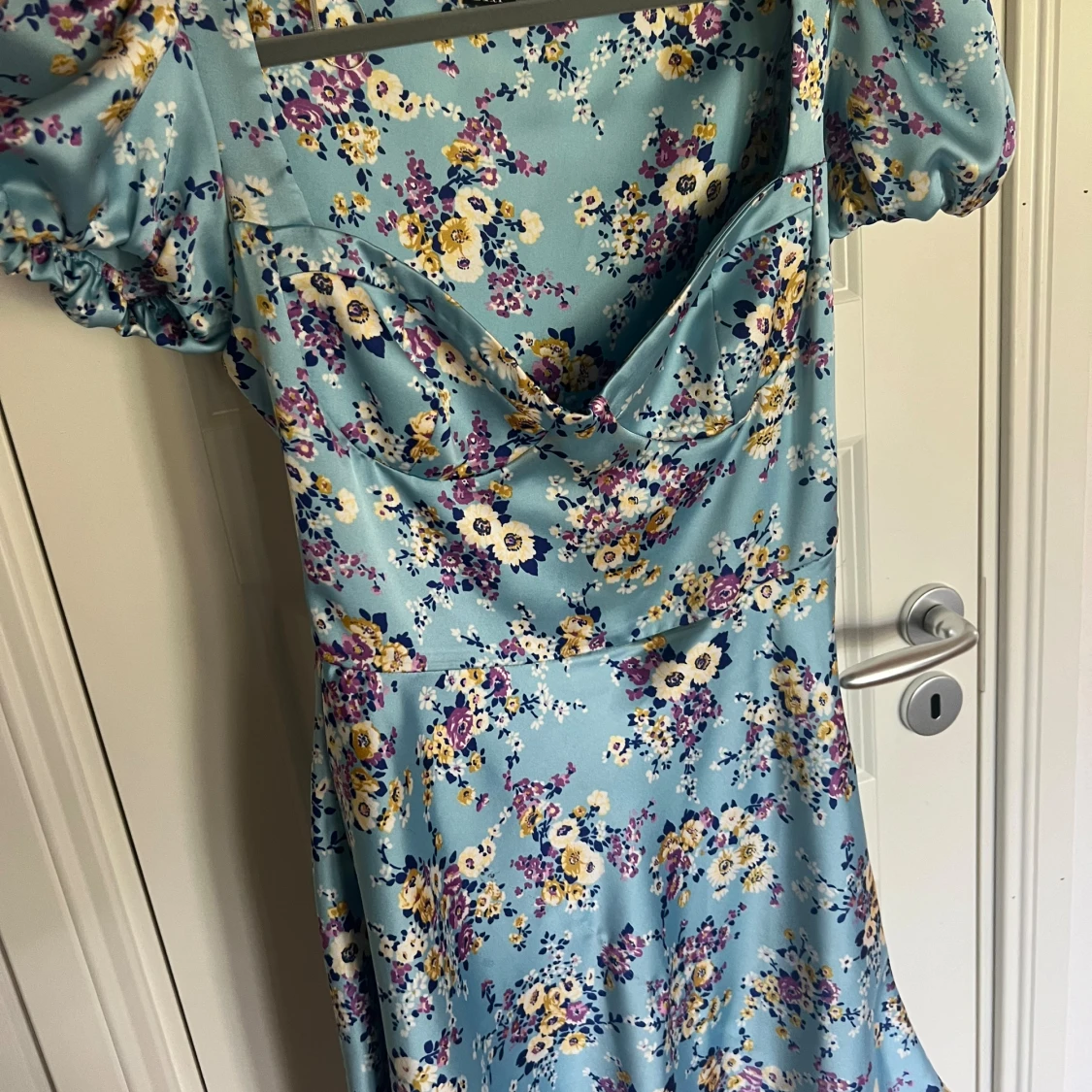 Satin Klänning - 90