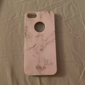 ideal of sweden  - Marmor skal till iphone 5