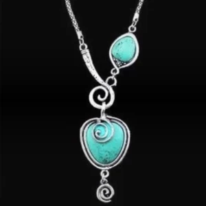 Turkosa halsband  - Helt nytt 