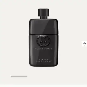 Säljer min gucci parfym då jag heldre vill köpa några andra, den är endast test sprutad så flaskan är helt full 90 ml ligger på 1600 i butik jag vill ha 1200kr den är 100% äkta och jag kan mötas upp i halmstad eller Helsingborg 