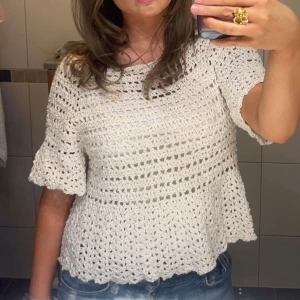 Handvirkad topp - Köpt på marknad för 600kr