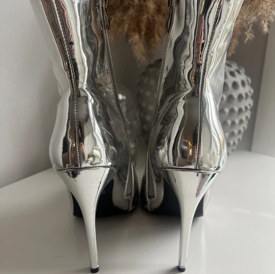 Metalliska klackskor - 91