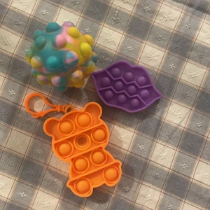 Stressleksaker - Skriv om du har frågor!