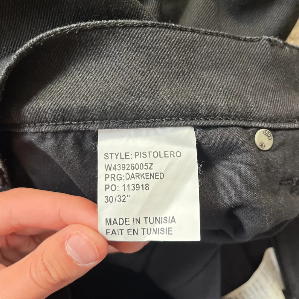 Tja! Säljer nu dessa riktigt snygga tiger of Sweden jeans i modellen pistolero, vilket motsvar slim. Skick 7/10. Nypris 1500kr vårt pris : 199. Hör gärna av er om ni har några frågor eller funderingar💭. Jeans & Byxor.