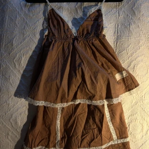 Odd Molly set - Säljer detta jättefina det med kjol och linne från Odd Molly! Båda är i storlek 1 och aldrig använda☺️