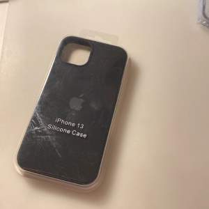 Silikon skal till iPhone 13, oanvänt i plomberad förpackning!