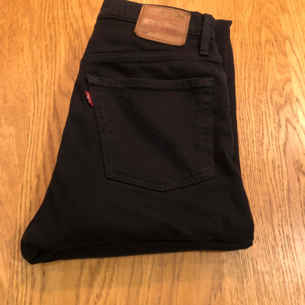 Levis on sale 501 pris