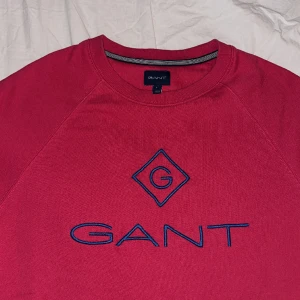 Gant sweatshirt  - Oanvänd sweatshirt från Gant i storlek L