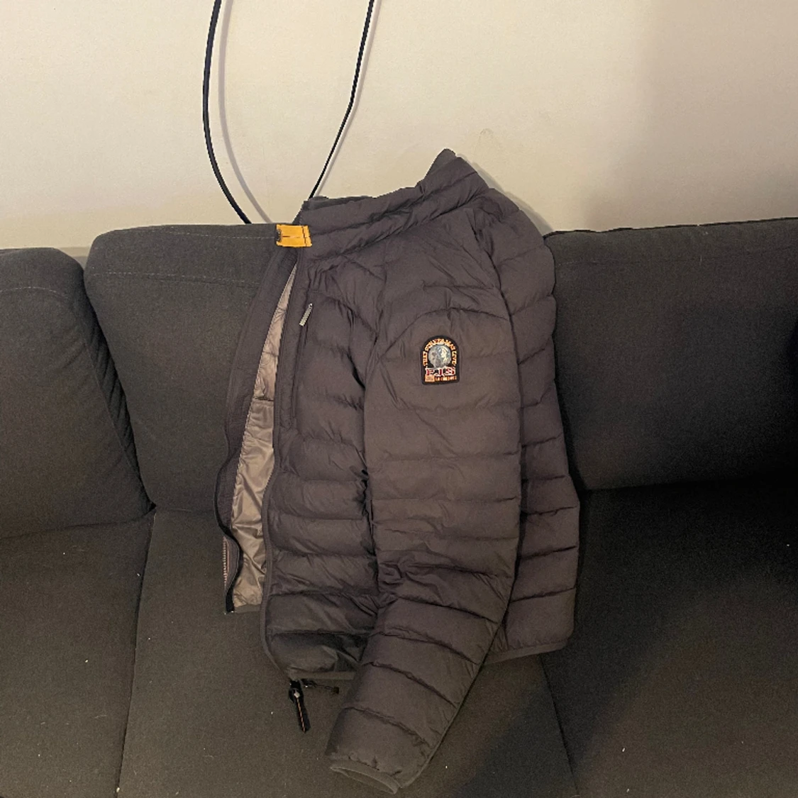 Säljer Parajumper jacka - 90